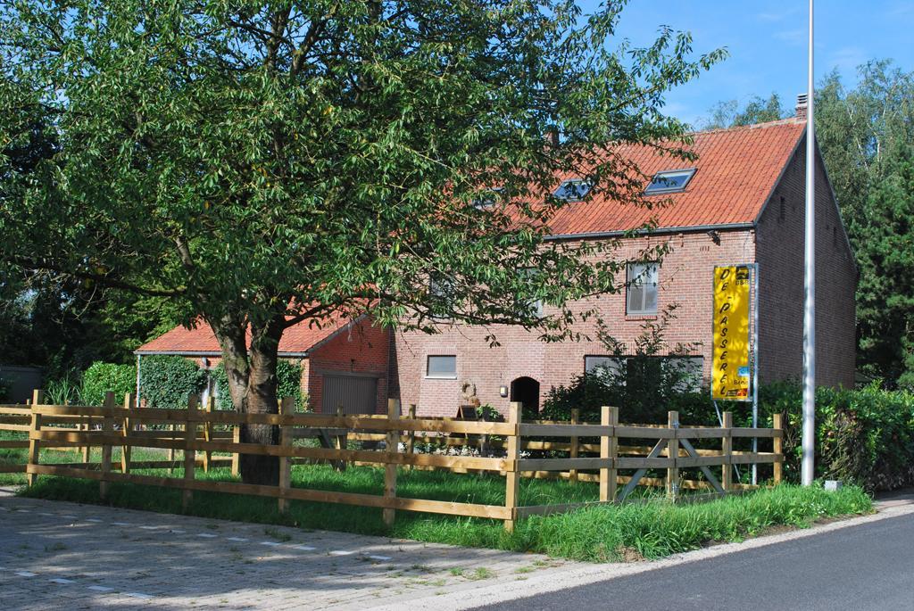 B&B De Passerel Bree Buitenkant foto